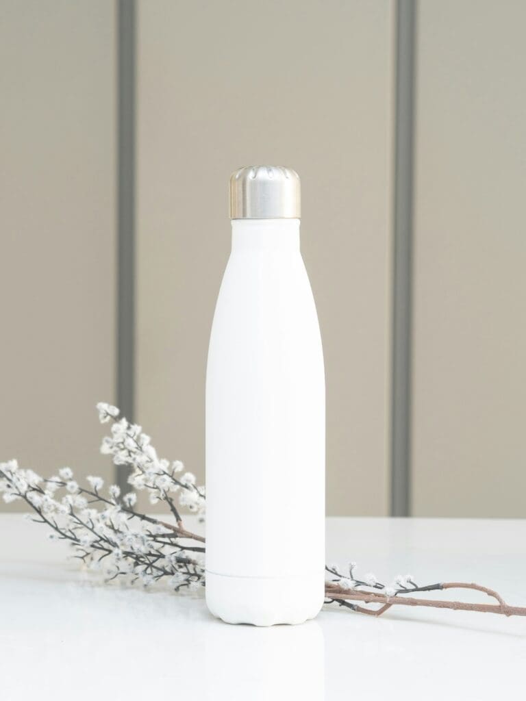 Hydration While Breastfeeding: How to Stay Cool and Keep Your Milk Supply Up This Summer